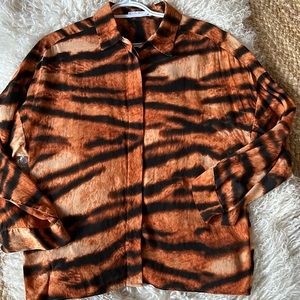 Tiger King Blouse in Excellent Condition